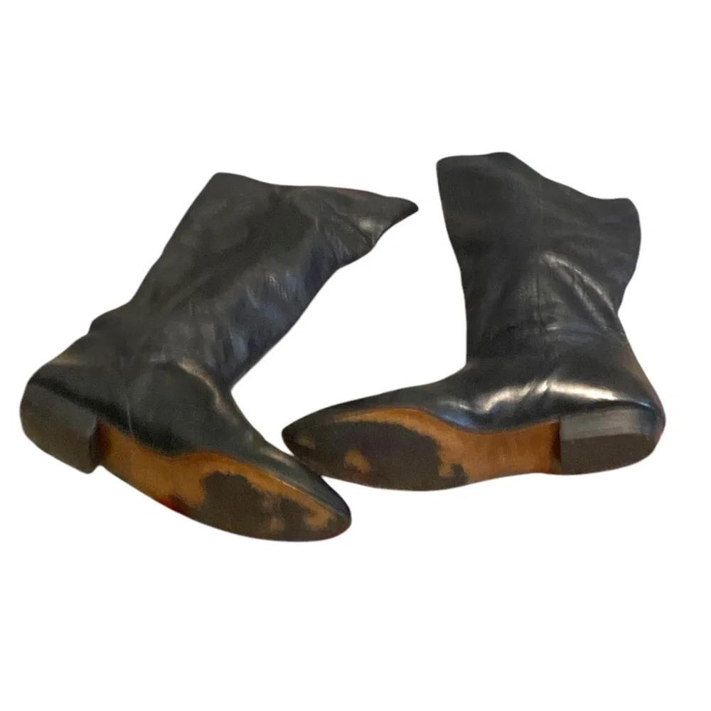 Duchess smooth leather